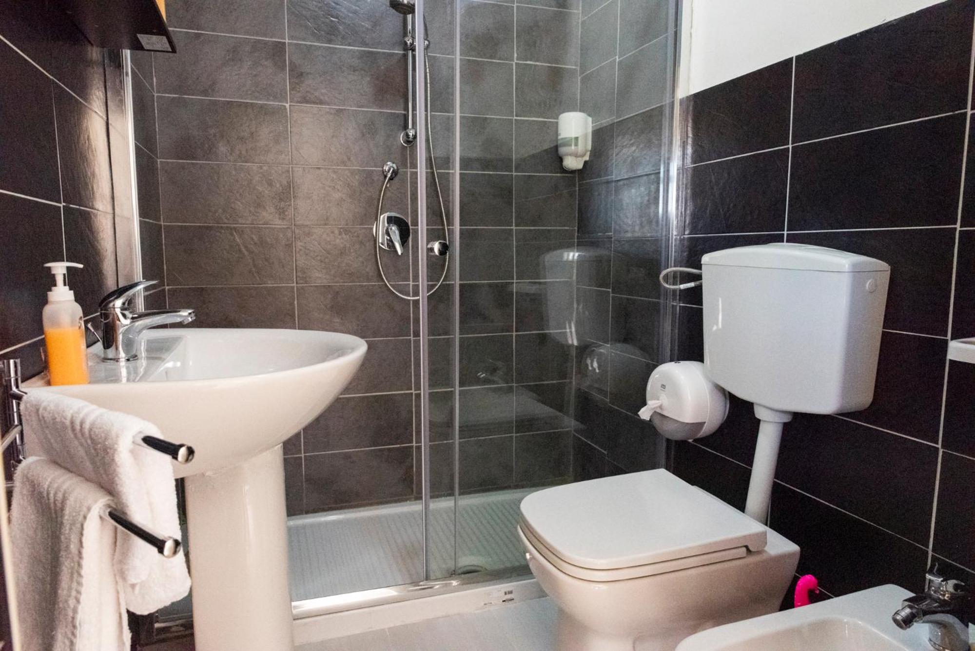 Solaris Paestum Bed & Breakfast Bagian luar foto