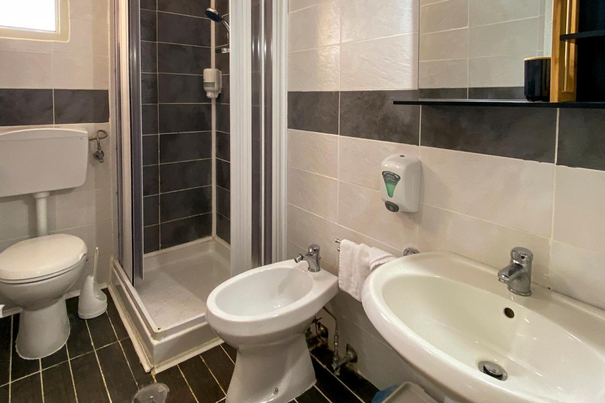 Solaris Paestum Bed & Breakfast Bagian luar foto