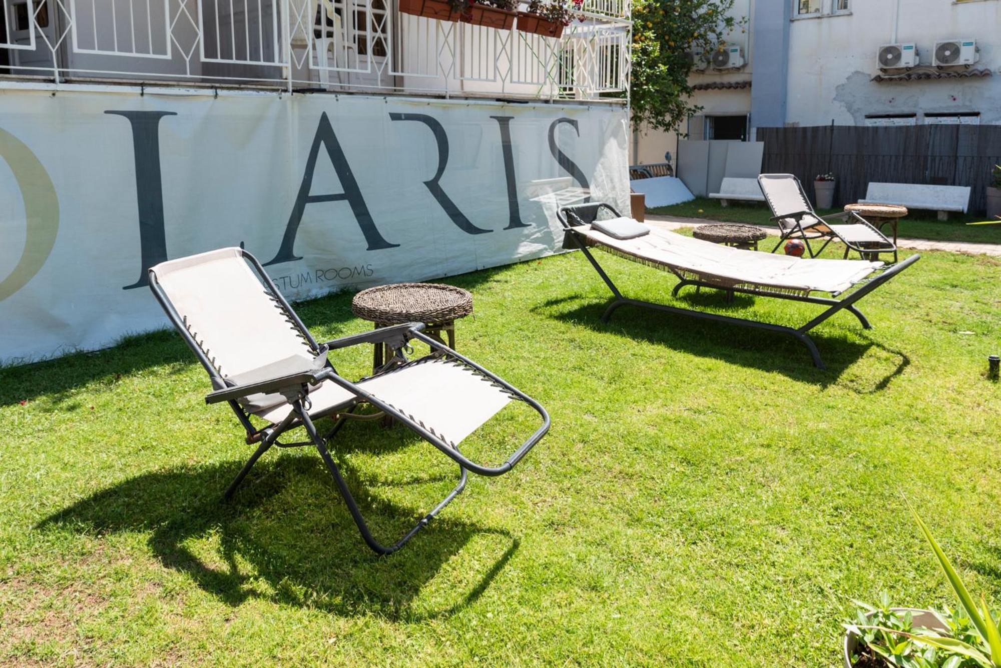 Solaris Paestum Bed & Breakfast Bagian luar foto